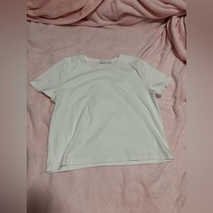 ⭐️Sunday best plan white tee shirt women’s XL aritzia